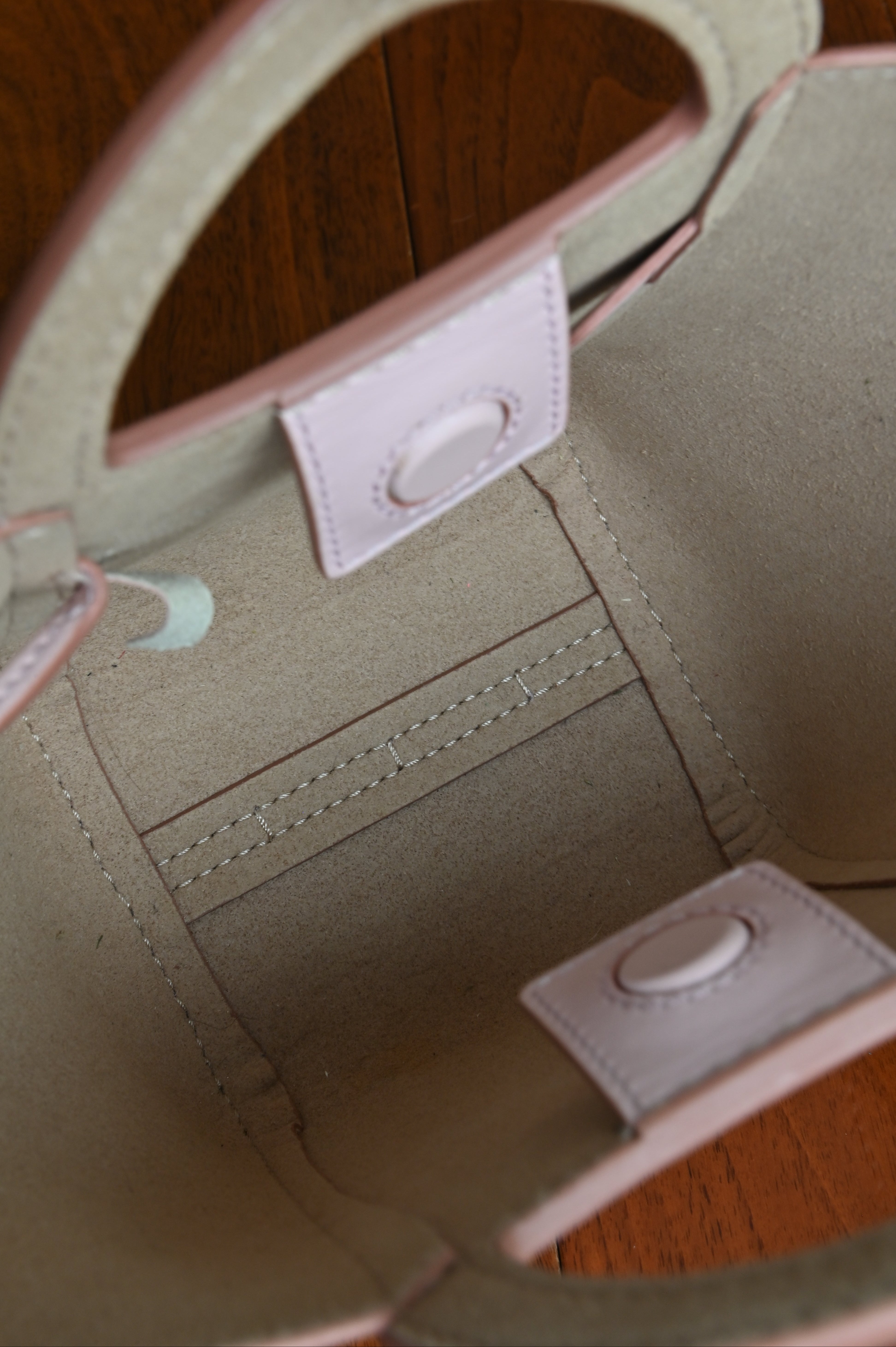 Tod's Pink Small Bucket Shoulder Bag inside