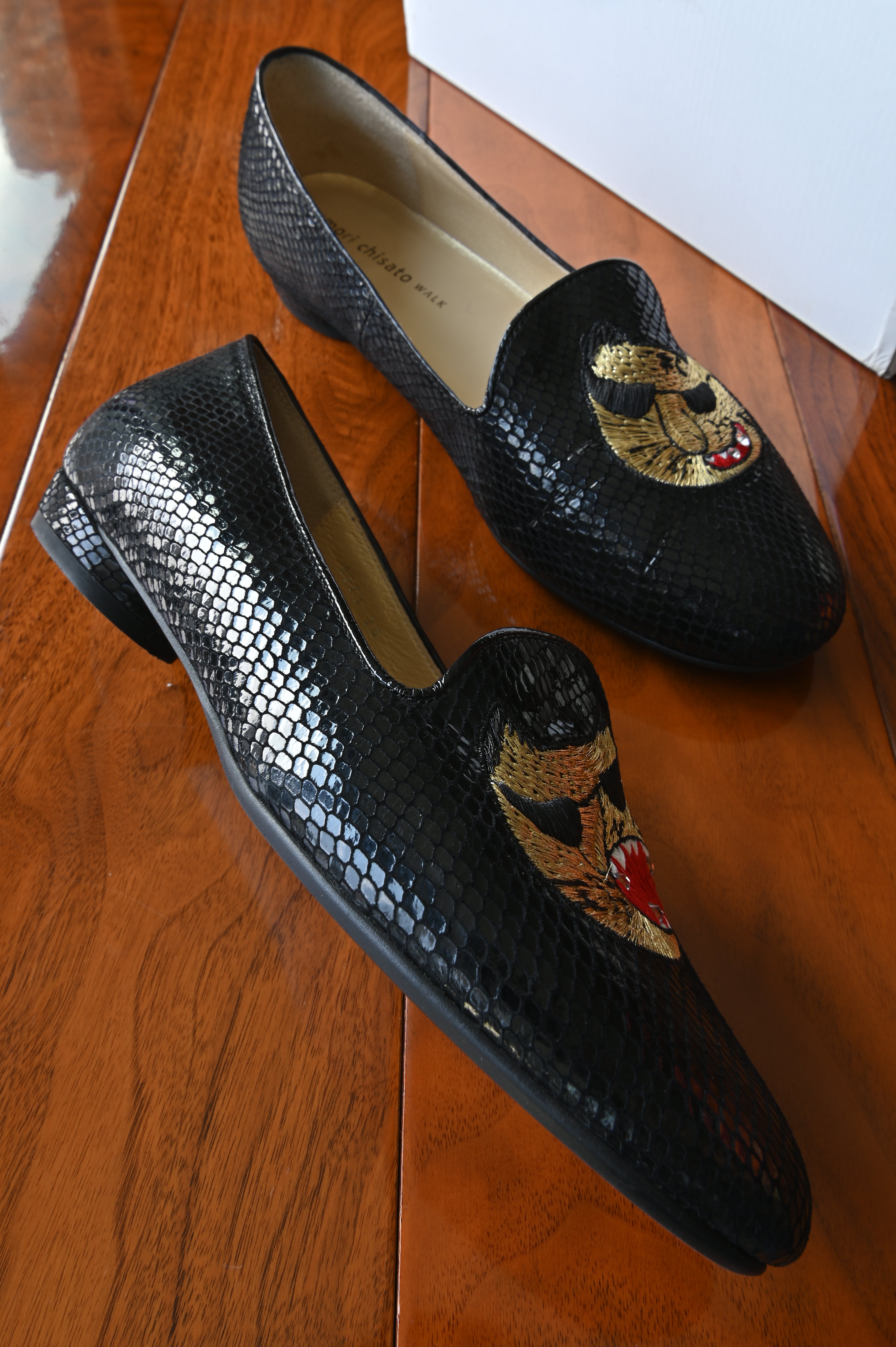 Tsumori Chisato Black Cat Canvas Loafers left