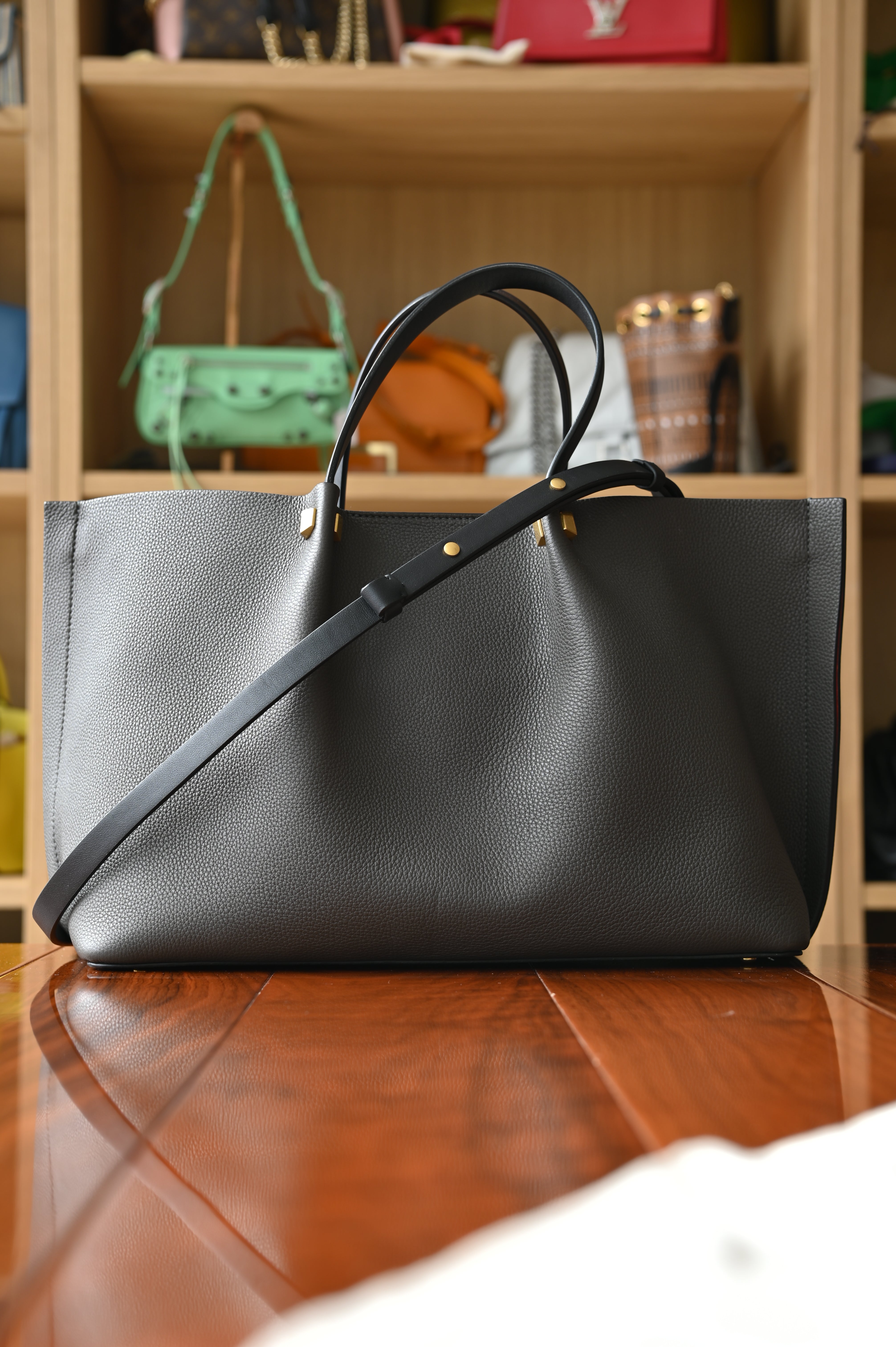 Valentino Garavani Black V-Logo Tote Bag strap