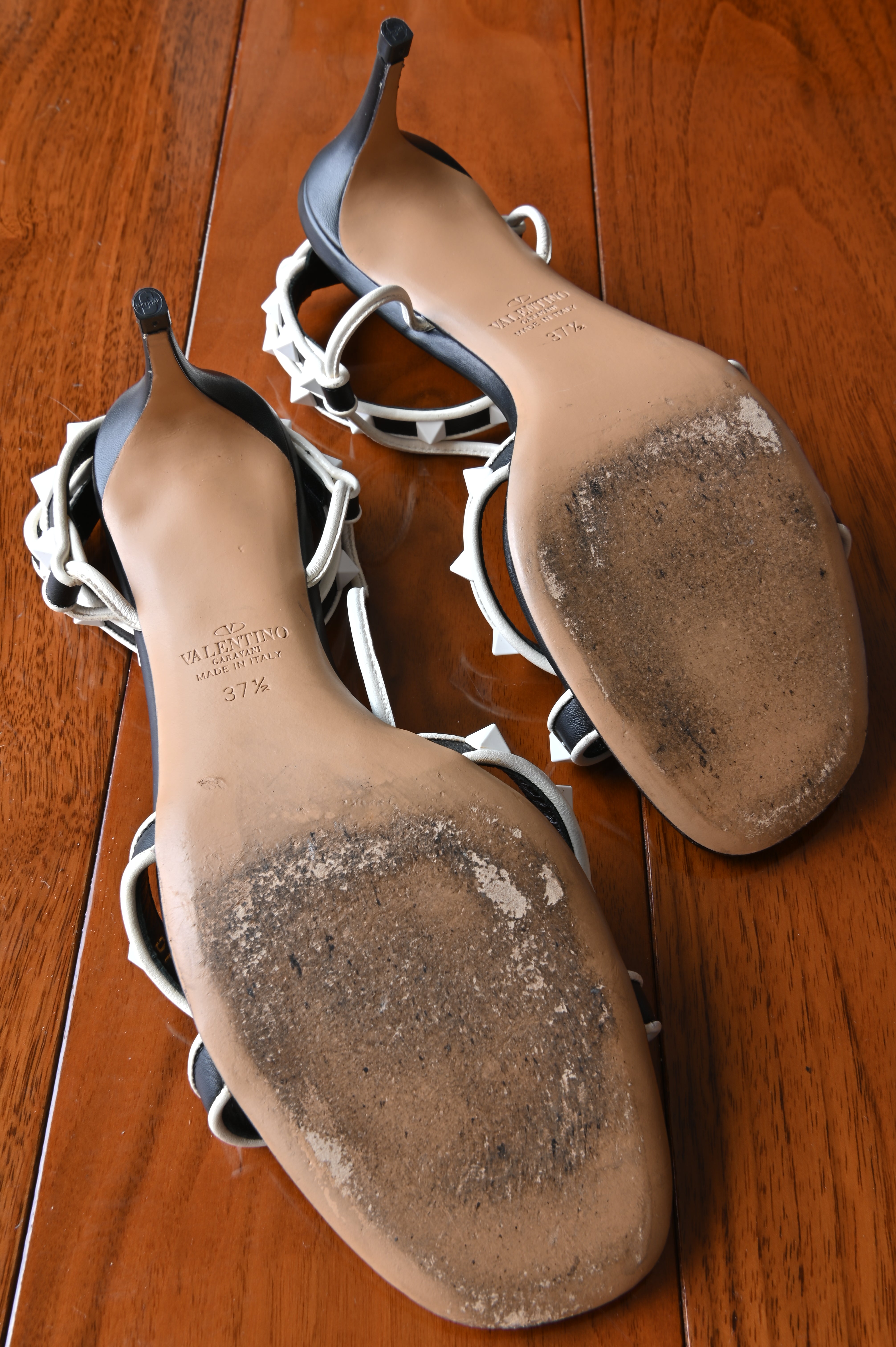 Valentino Garavani Black White Rockstud Cage Sandals bottom