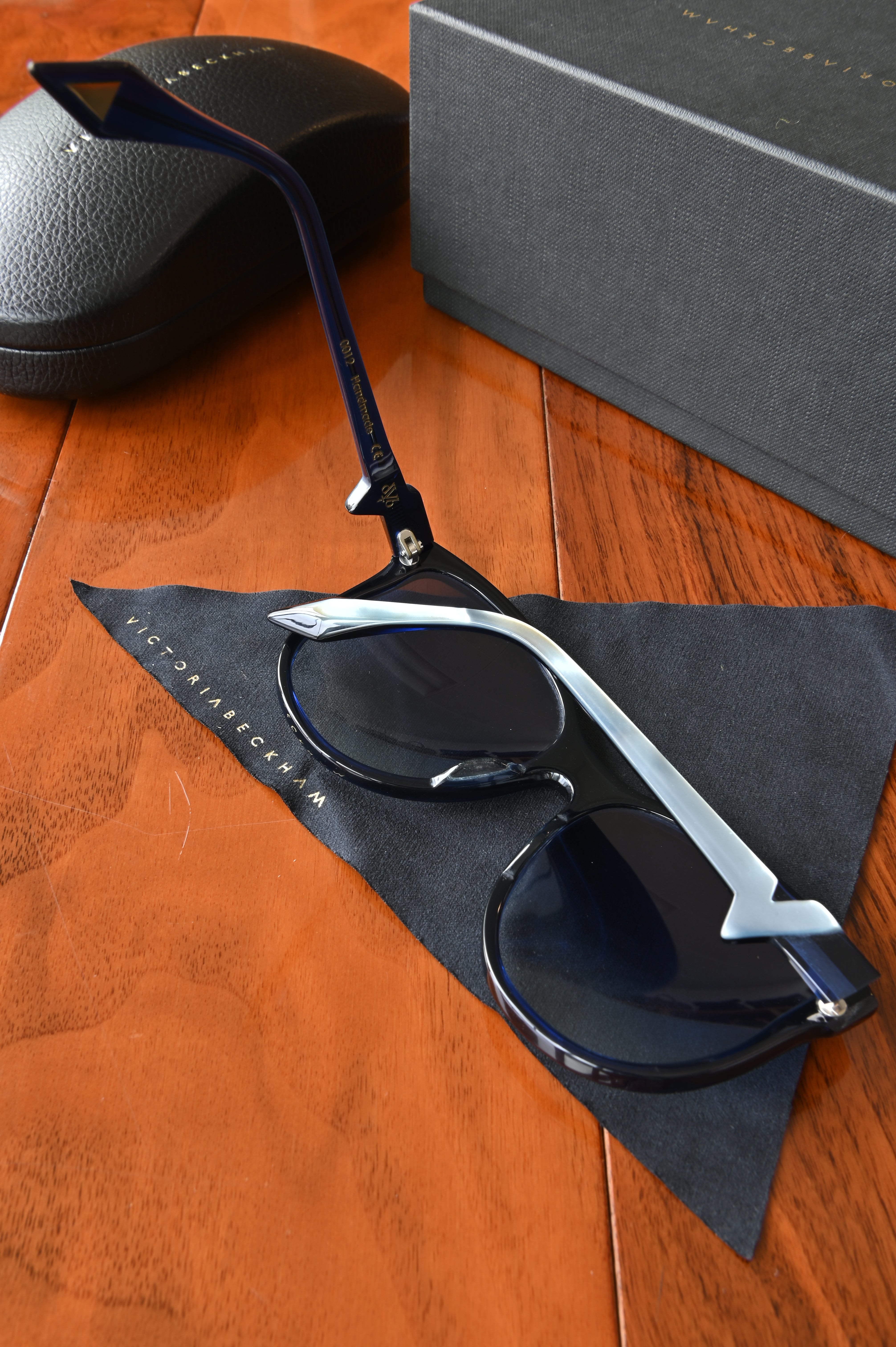 Victoria Beckham Black Silver Sunglasses left